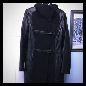 Trench coat fitted sleeves Danier real leather